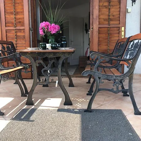 Balaton Vendeghaz Πανσιόν 3*